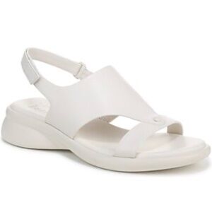 Naturalizer Lillian Slingback Sandals Warm White Size 8 W Lightweight Comfy NEW
